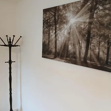 Livingroom Hagenstr 2 2 דירה *